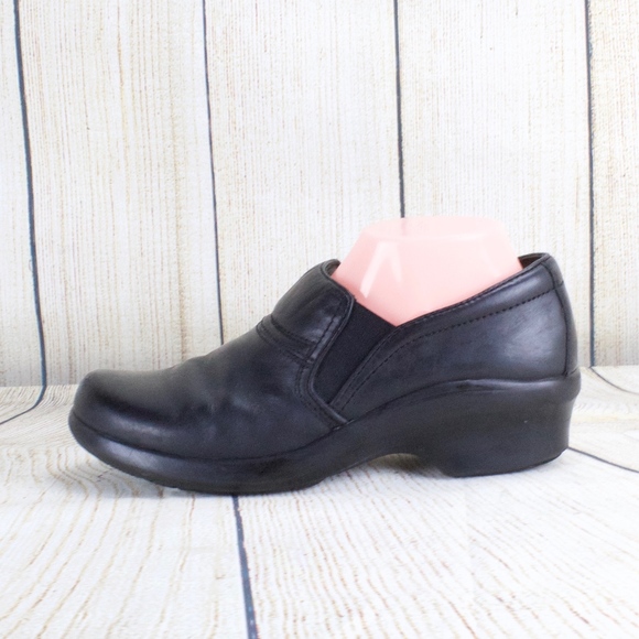 Ariat Shoes - Ariat Side Stretch Slip On Clogs Black Leather 9